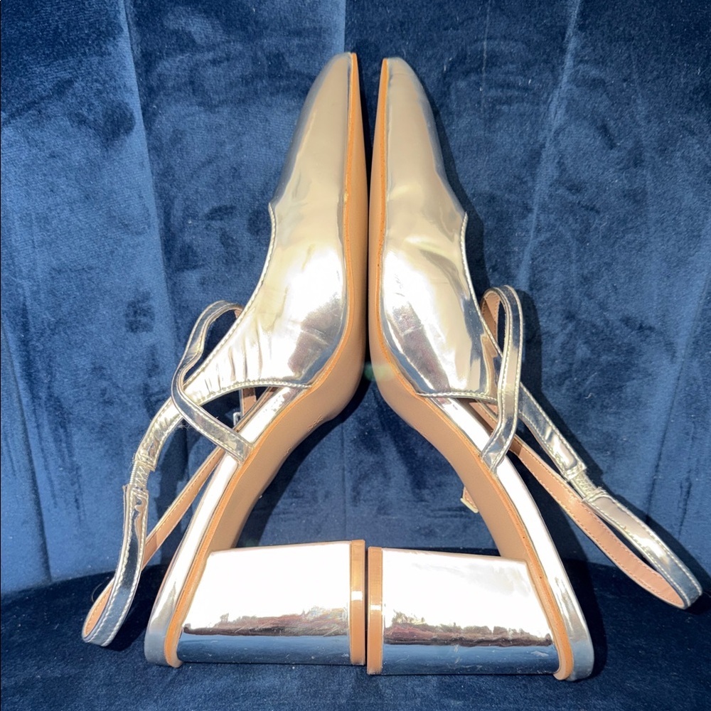 Bcbgeneration Elegant Silver Block Heel Slingback… - image 4